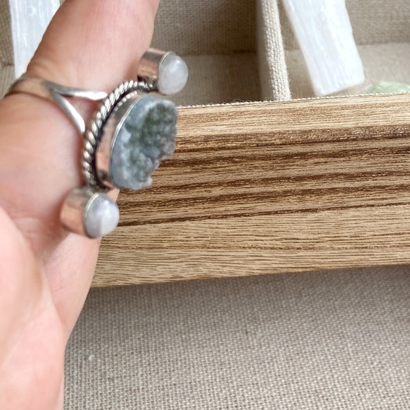 Druzy raw labradorite and moonstone triplet sterling silver ring - Picture 2 of 6